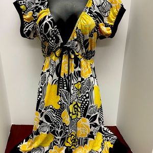 Yellow and black print short sleeve summer dress